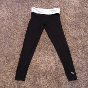 Victoria Secret Pink leggings (small)